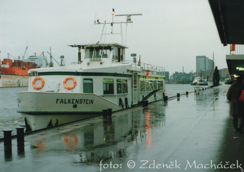 Hamburg_13.zari_1193_0003.jpg
