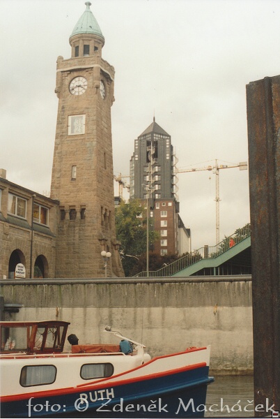 Hamburg_14.zari_1993_0002.jpg