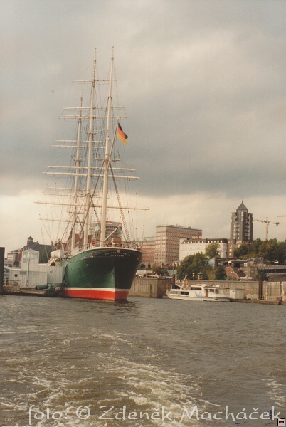 Hamburg_14.zari_1993_0005.jpg